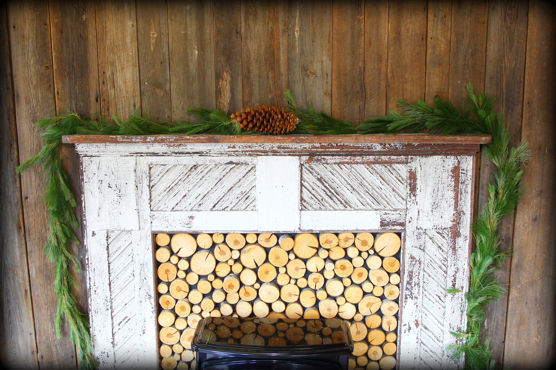 WhitePineGarlandMantle.jpg Wishon Evergreens